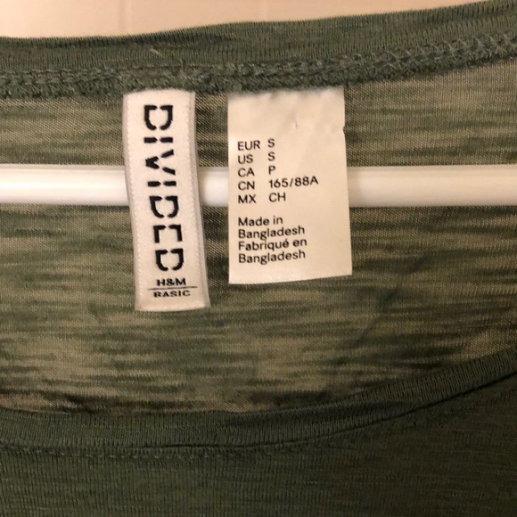 Top - Picture 2 of 2